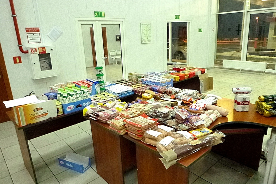 Таможенники изъяли у калининградцев почти полтонны санкционных продуктов (фото)
