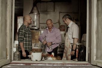 О чем выпивают мужчины