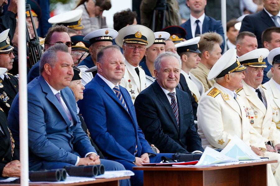 Праздник Петра и Владимира: День ВМФ в Балтийске (фото)
