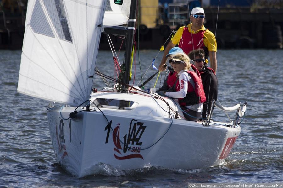 Гонки под музыку: фоторепортаж с регаты «Jazz&Sail»