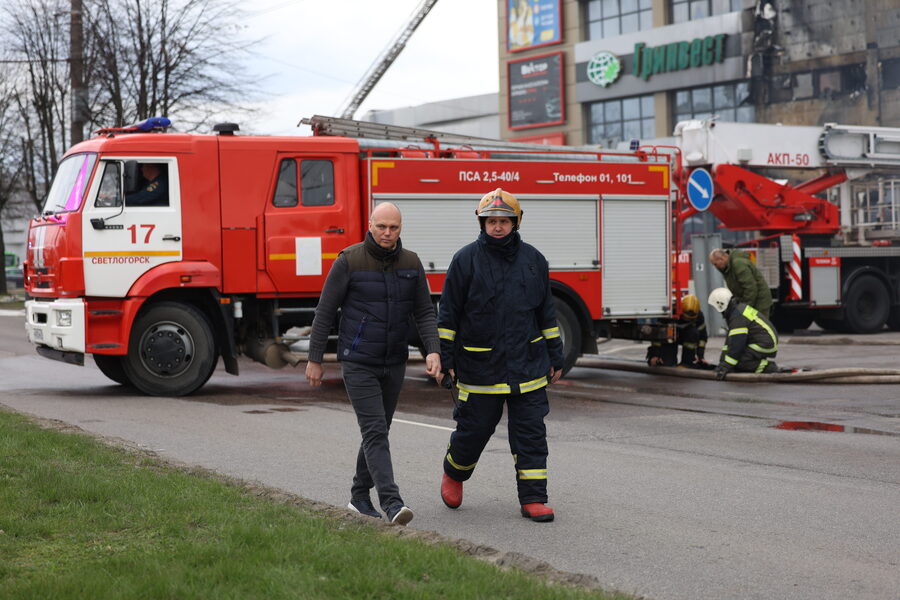 Глава МЧС региона рассказал о подробностях пожара в ТЦ «Гиант» в Калининграде