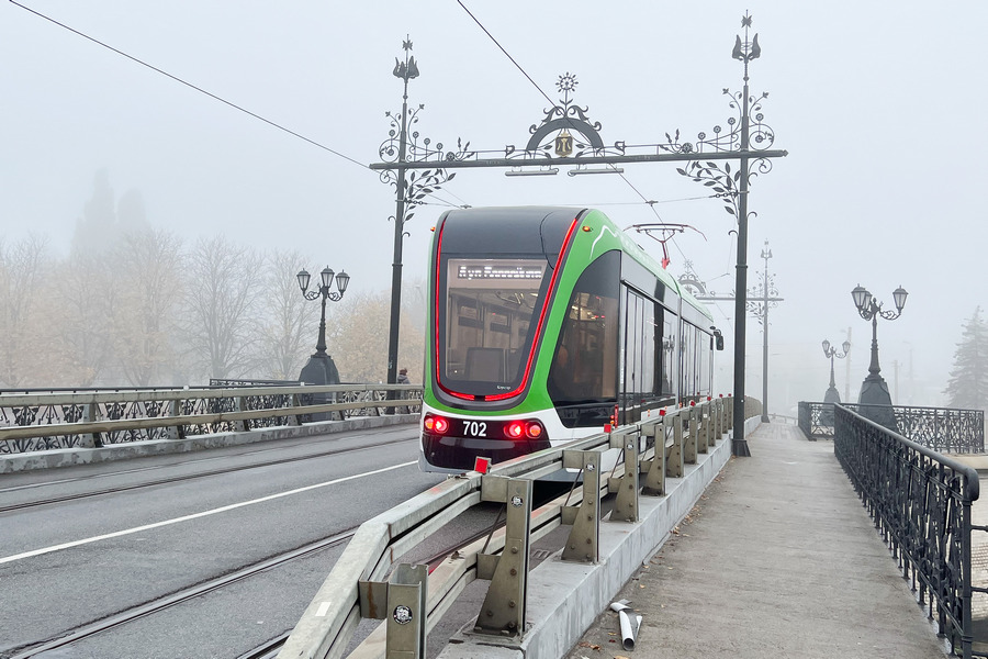 Город в молочной дымке: как Калининград встретил новое утро октября (фото)