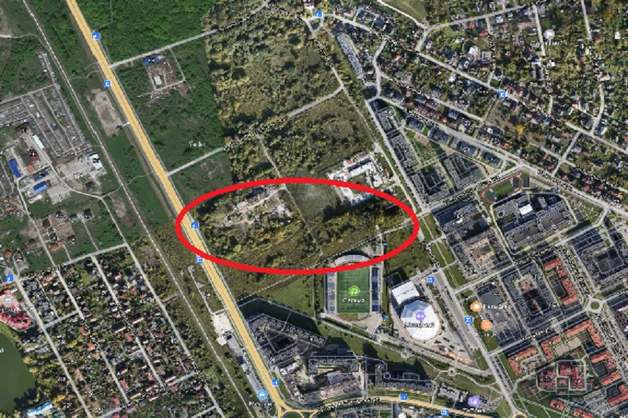 Власти разрешили вырубить под застройку деревья на 5 гектарах земли за ДС «Янтарный»