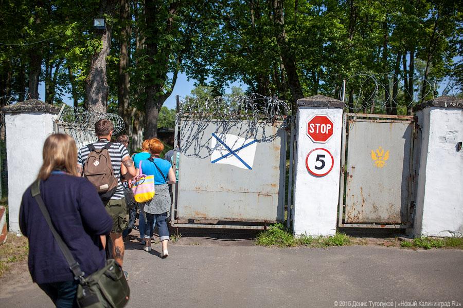 С легендами и зоопарком: форт Дёнхофф под Калининградом открылся для туристов