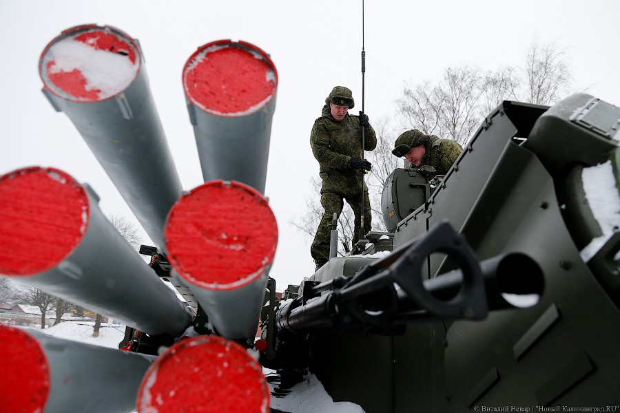 Отношение россиян к армии улучшилось, так как они «почувствовали военную угрозу»