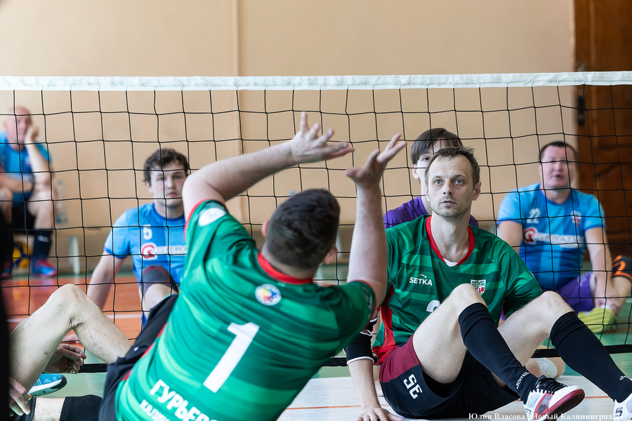 Нет ничего невозможного: в Гурьевске представили сборную области по волейболу сидя (фото)