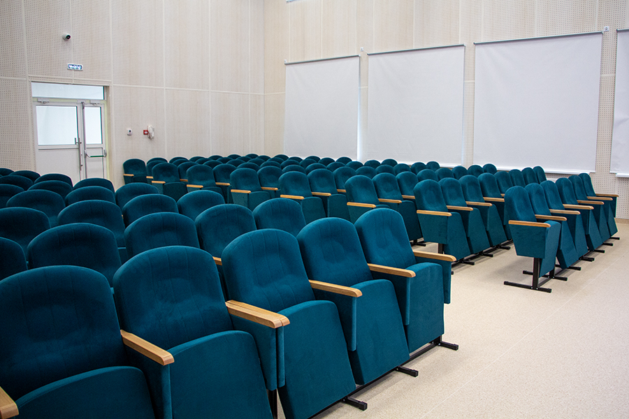 Комфорт для младших классов: в Светлогорске завершается строительство школы (фото)