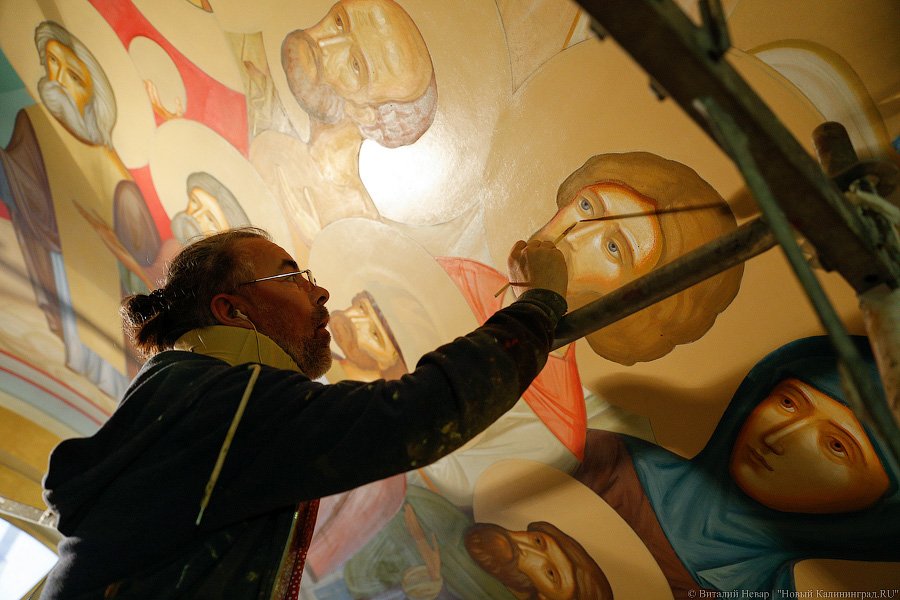 «Есть ощущение стресса и аврала»: иконописец о росписи Кафедрального собора