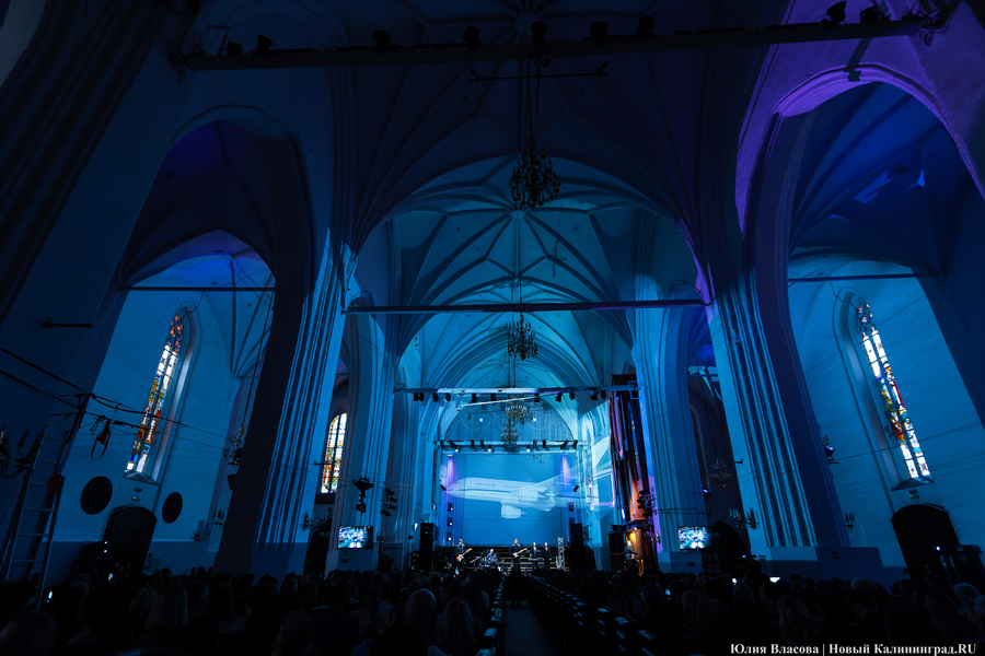 мини концерты в кафедральном соборе в калининграде органные. музыка в кафедральном соборе калининграда. калининград органный концерт в кафедральном соборе. кафедральный собор калининград. органный зал в калининграде кафедральный собор.