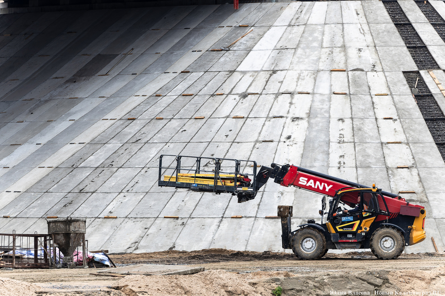 Планы развития к юбилею области: как губернатор в мкр. Космодемьянского выезжал (фото)
