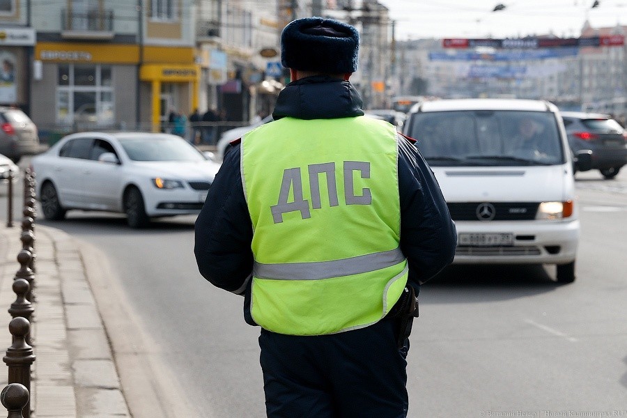 Медведев утвердил документ о «стремлении к нулевой смертности на дорогах» 