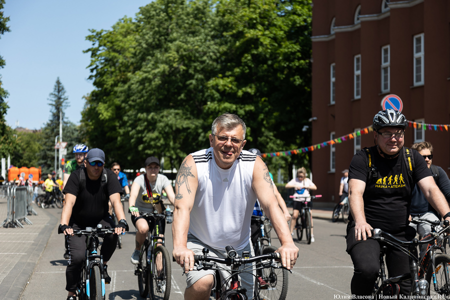 Катись оно всё: в Калининграде прошёл День колеса (фото)