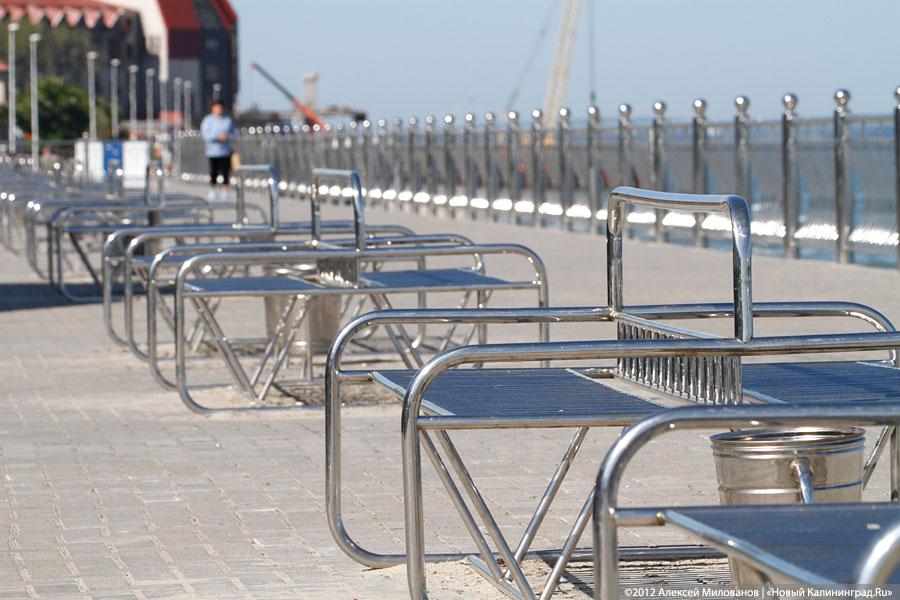 «Город заборов. Зеленоградск накануне пляжного сезона»: фоторепортаж