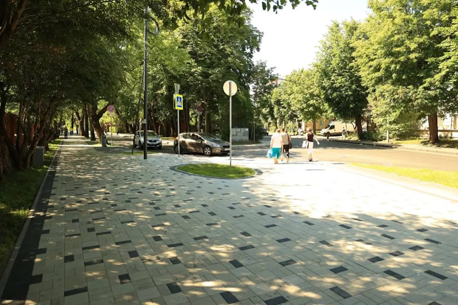 Горвласти отчитались о завершении ремонта улицы Летней (фото)