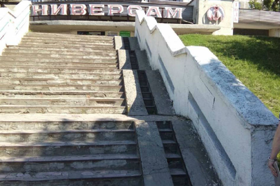Министерство культтуризма признало лестницу в Калининграде местом массового отдыха