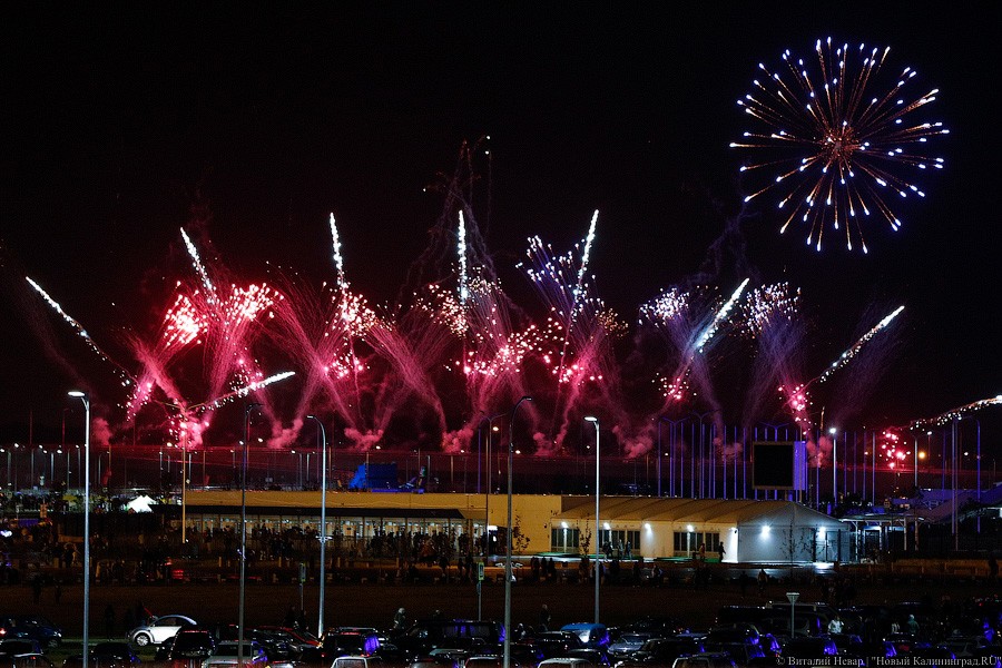 День селёдки на выезде: как прошёл второй день Мирового чемпионата фейерверков