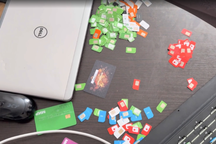 УФСБ задержало шестерых граждан РФ, использовавших интернет-звонки для мошенничества (видео)