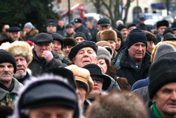 Эксперты обнаружили в России политический кризис и риск революции