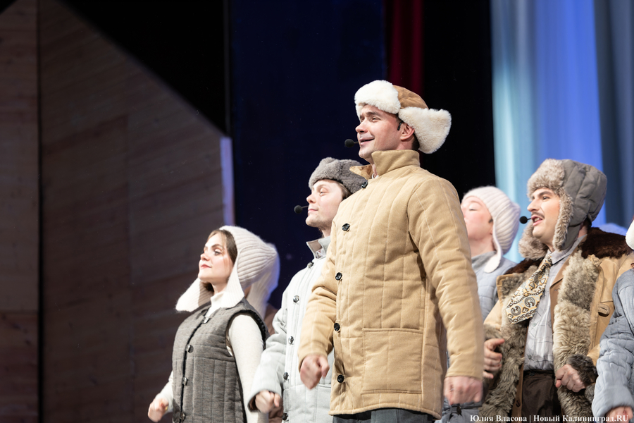 Воспевая любовь: в музтеатре прошел генеральный прогон мюзикла «Девчата» (фото)