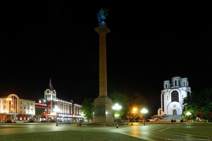 В субботу мэрия отключит освещение на площади Победы в рамках «Часа Земли»