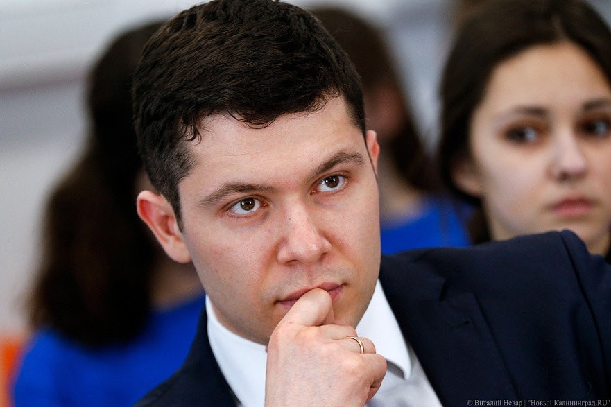 Алиханов пожаловался на силовиков, мешающих топ-менеджменту «Балтики»