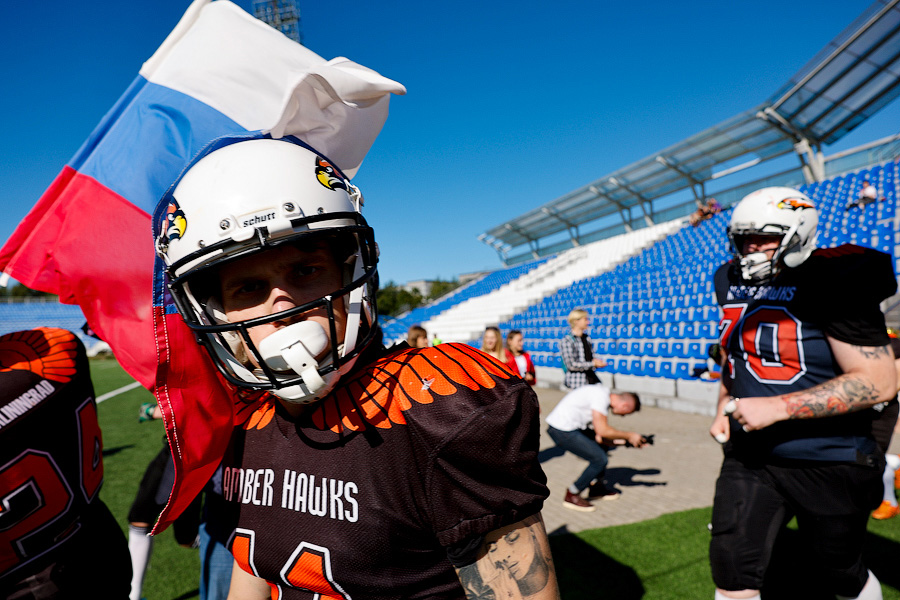 Пролёт «Ястребов»: как в Калининграде сыграли в американский футбол (фото)