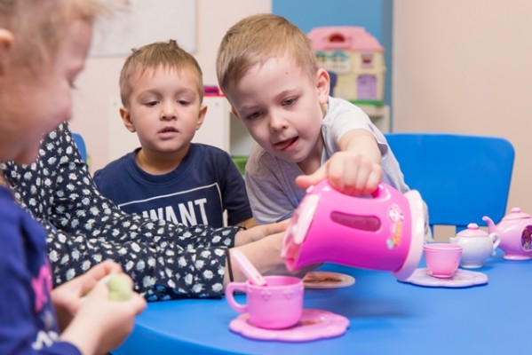 Эксклюзивный английский центр «Наши дети — Наша школа» продолжает набор детей