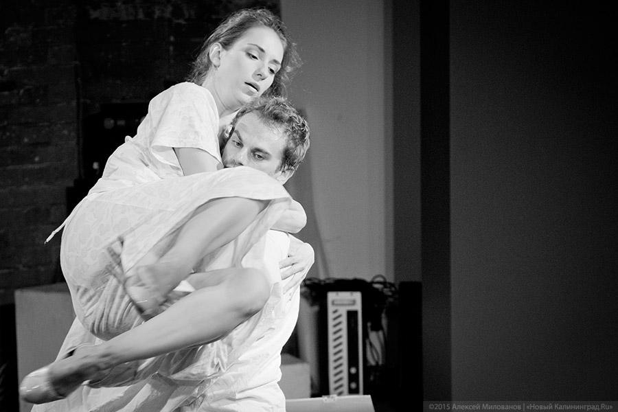 Перед холодом все равны: премьера спектакля «Зима» в «Воротах»