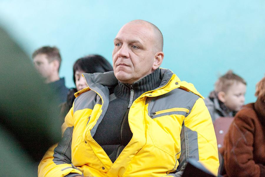 «Прыгучий спорт»: фоторепортаж с соревнований по прыжкам на батуте