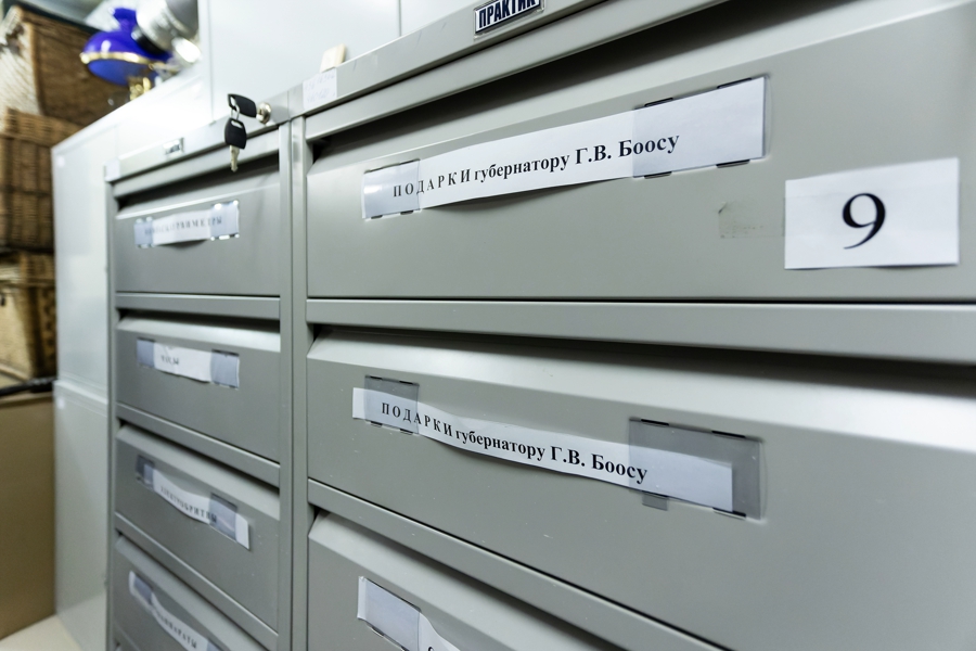 Лабиринты Штадтхалле: Историко-художественный музей запускает экскурсии по фондохранилищам (фото)