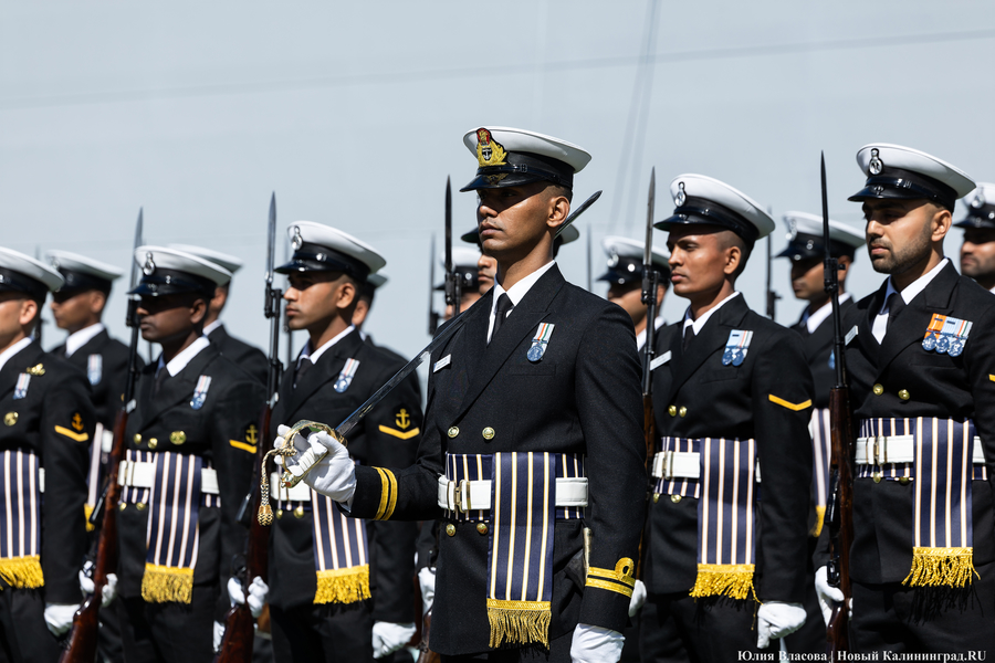 «Меч» для Индии: в Калининграде передали индийским ВМС фрегат с завода «Янтарь» (фото)