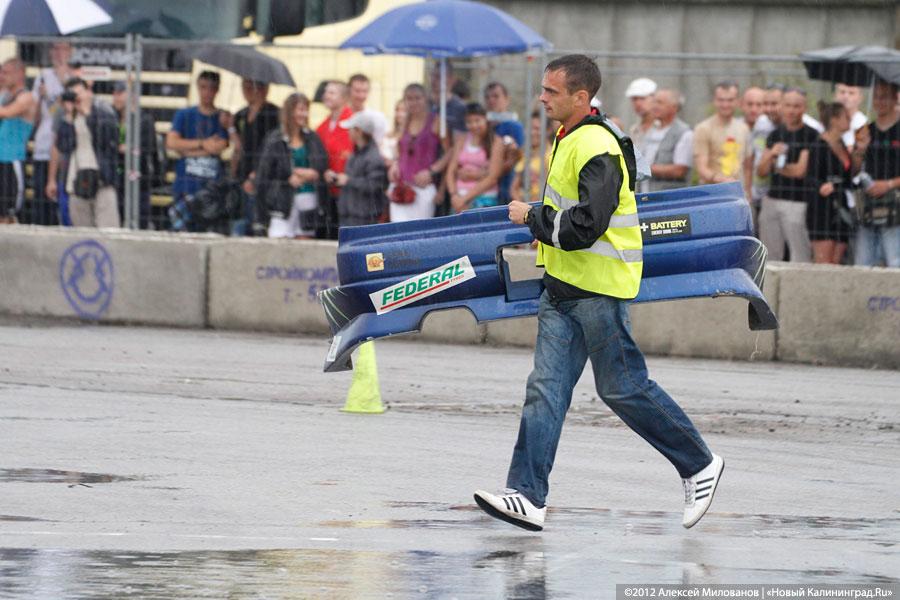 «Скользящие»: фоторепортаж с дрифт-шоу