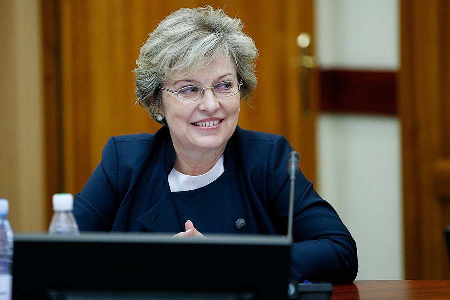 Алиханов предлагает присвоить Сивковой звание почетного гражданина области