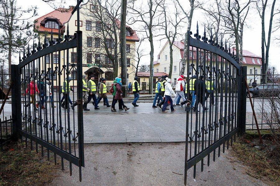 Шаг за шагом: как в Янтарном вспоминали 70-летие «Марша смерти» (фото)