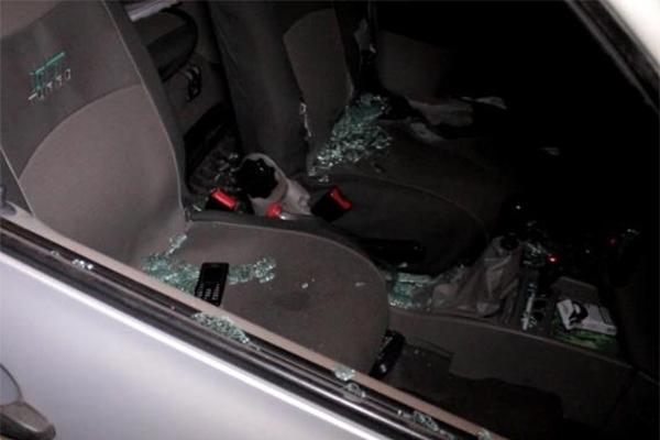 Полиция задержала охранника, перевозившего наркотики в служебном авто (фото)