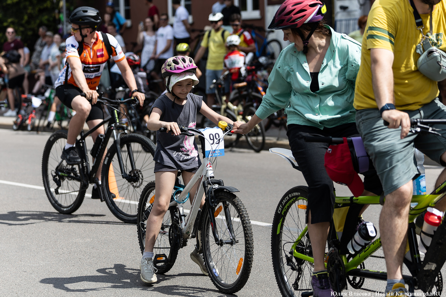 «Море положительных эмоций»: в Калининграде прошёл велопарад «День колеса» (фото)