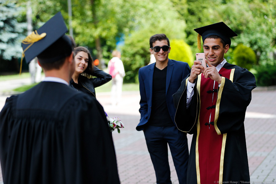 «Выпуск Канта»: выпускники БФУ 2017 года получили дипломы