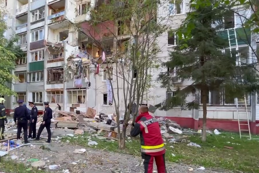 Под Москвой девятиэтажка частично обрушилась из-за взрыва газа, есть погибшие (видео)