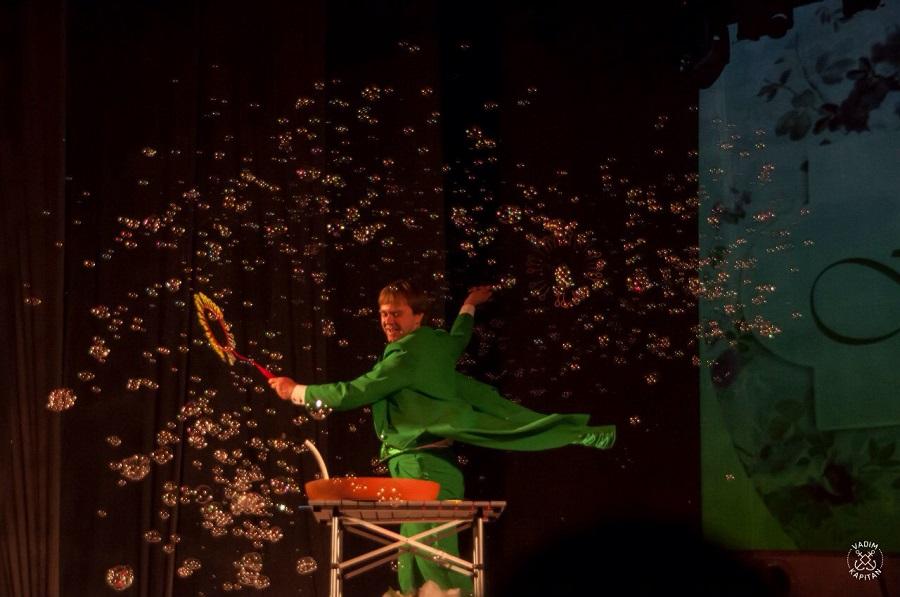 Волшебное шоу мыльных пузырей — праздник для взрослых и детей!