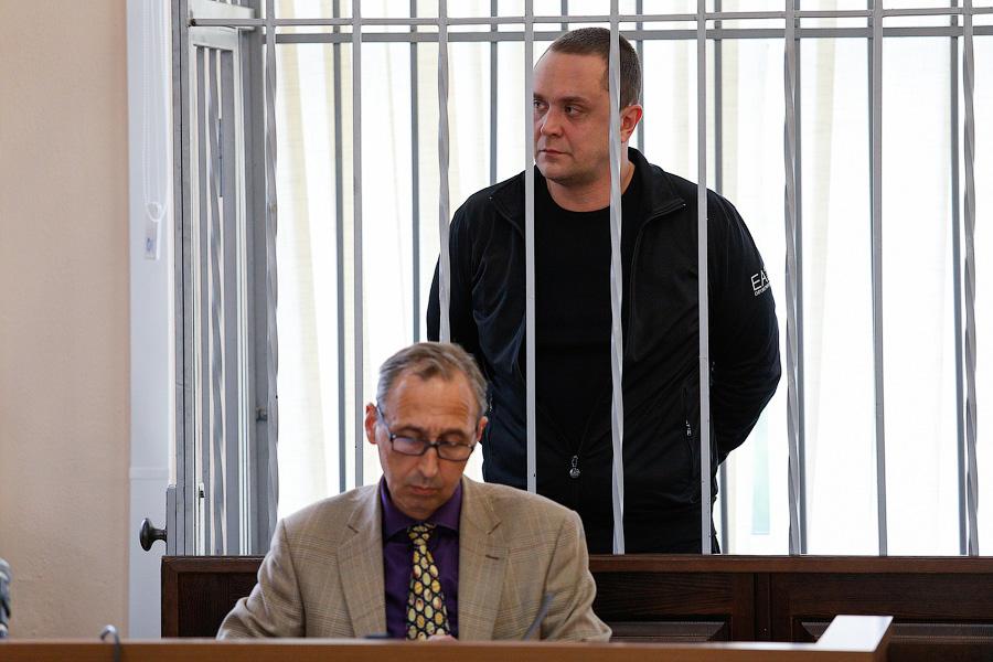 Вопросы к родственникам погибших: почему отложен суд над Сергеем Кривченко