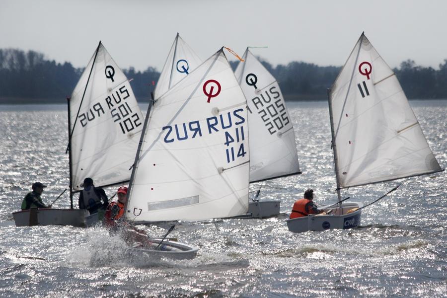 «Внимание, старт!»: репортаж с открытия парусного сезона 