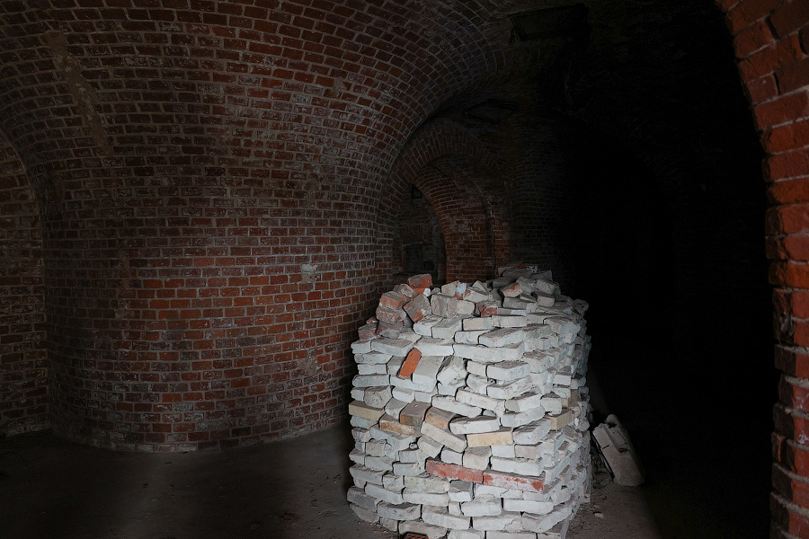 Бастион и порядок: в «Литве» провели первый субботник (фото)