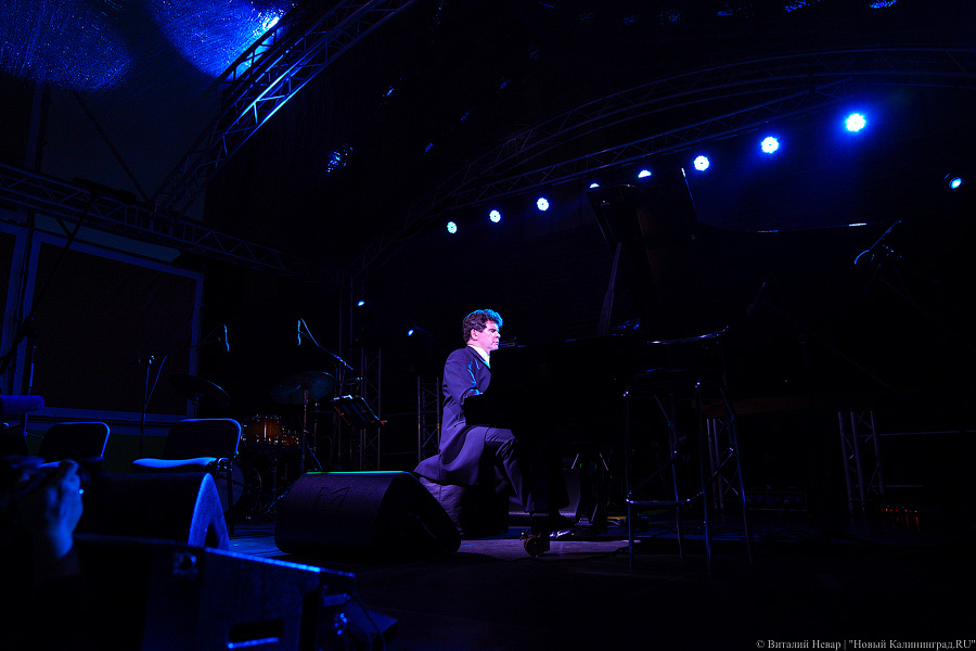 Концерт для Канта: в Калининграде выступил пианист Денис Мацуев (фото)