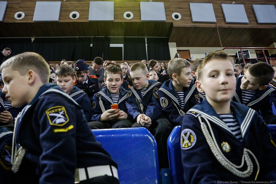 Танцы с министрами: чем запомнился кадетский бал в Калининграде