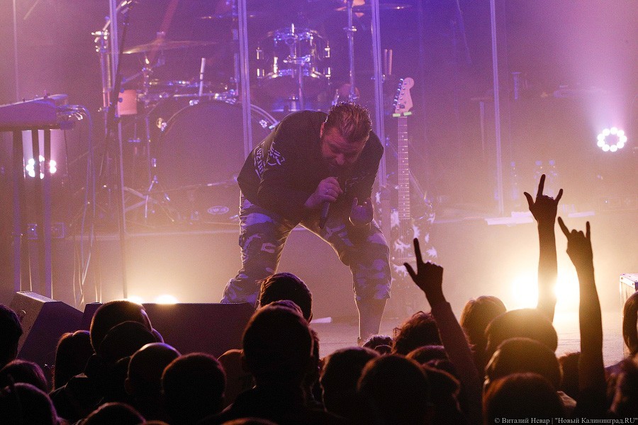 Ни траурный марш забывших дорогу домой: как «Пилот» привёз в Калининград рок