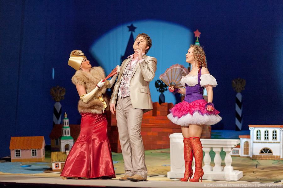 «Ревизор приехал»: фоторепортаж с репетиции спектакля «К нам едет ревизор»