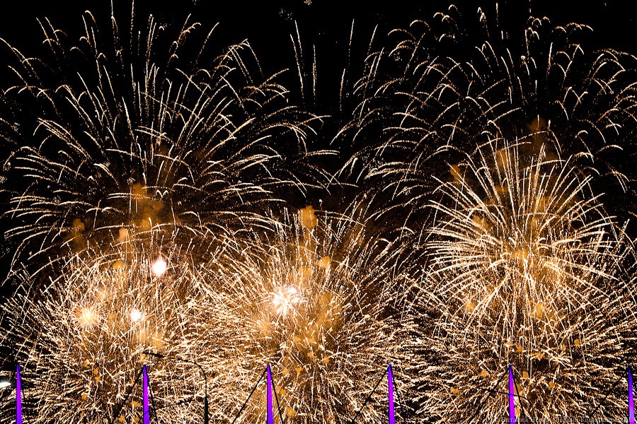 День селёдки на выезде: как прошёл второй день Мирового чемпионата фейерверков