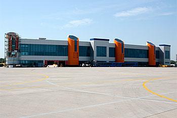 За 7 месяцев аэропортом «Храброво» воспользовались 816 тыс пассажиров