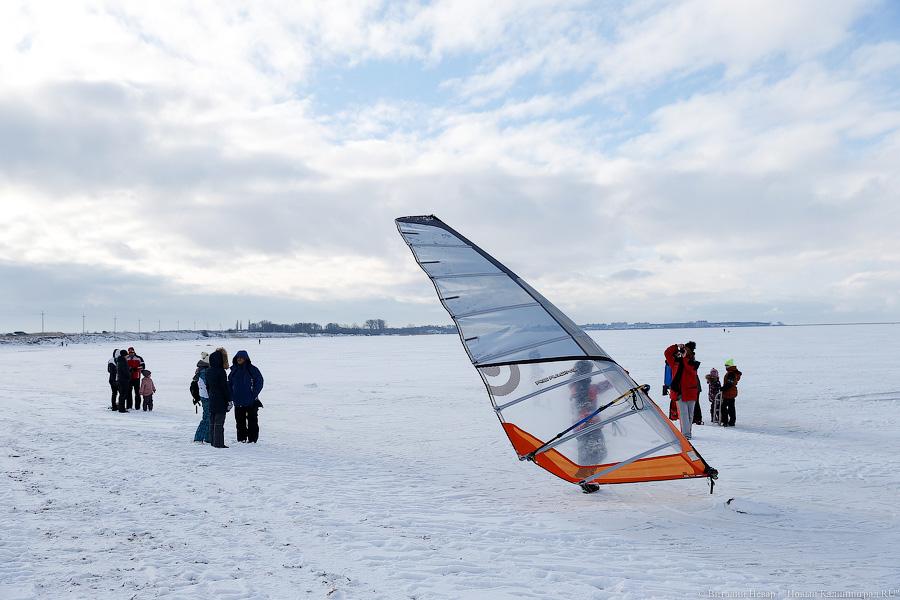 В погоне за ветром: как прошел зимний чемпионат по парусным видам спорта