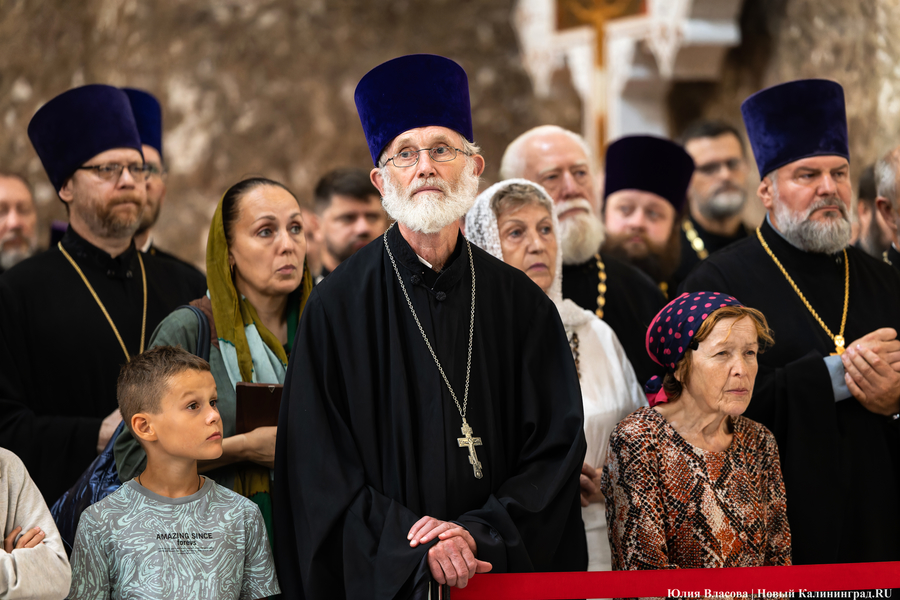 В Калининграде отслужили молебен в честь Казанской иконы Божией Матери (фото)